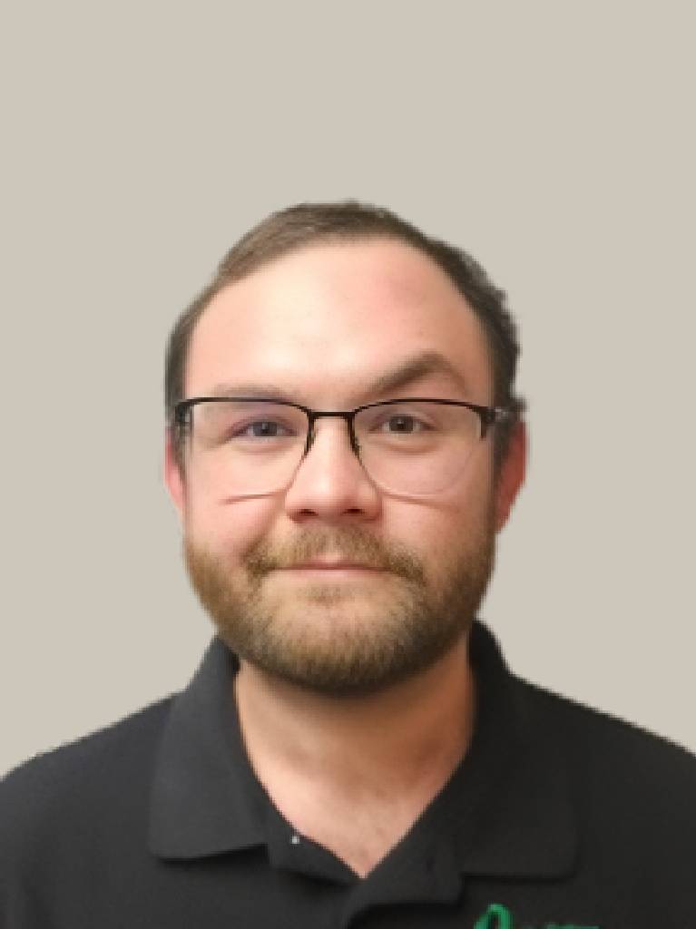 Portrait of young man with glasses and beard